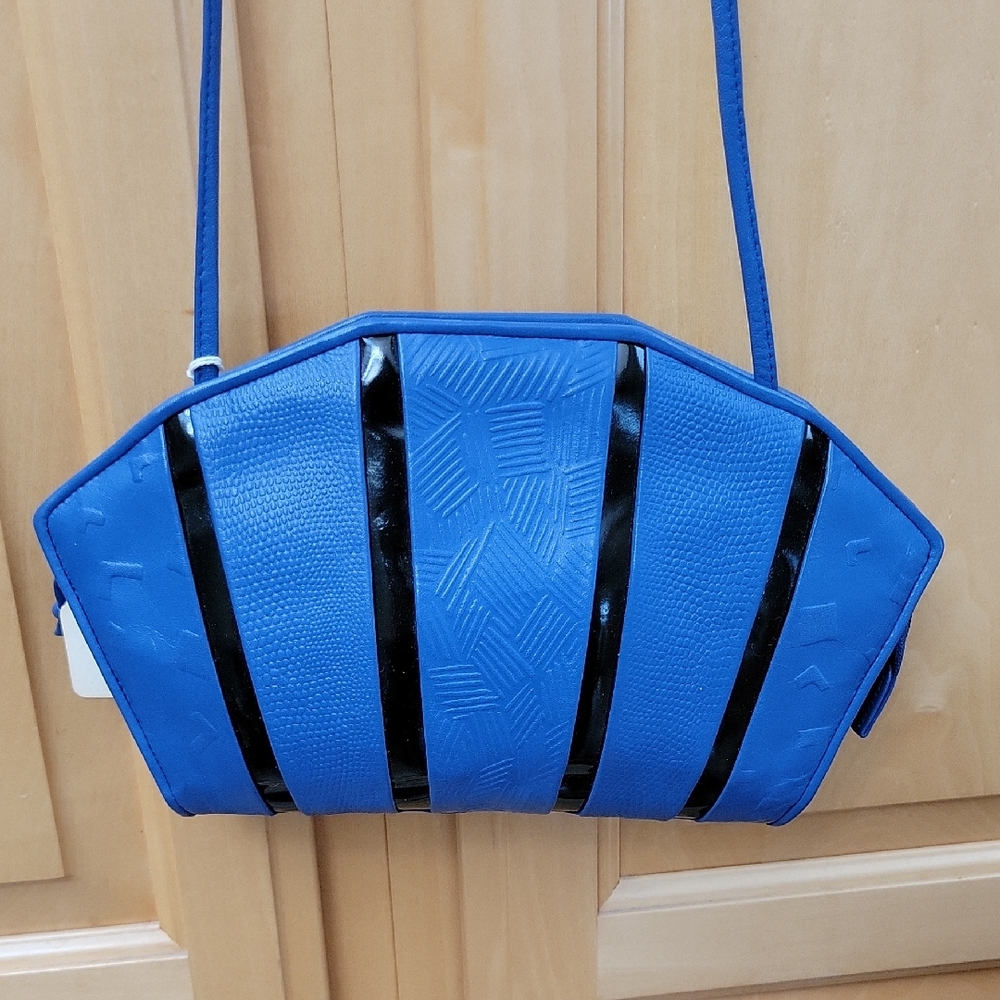 Blue textured leather Geometric Women's Bag
